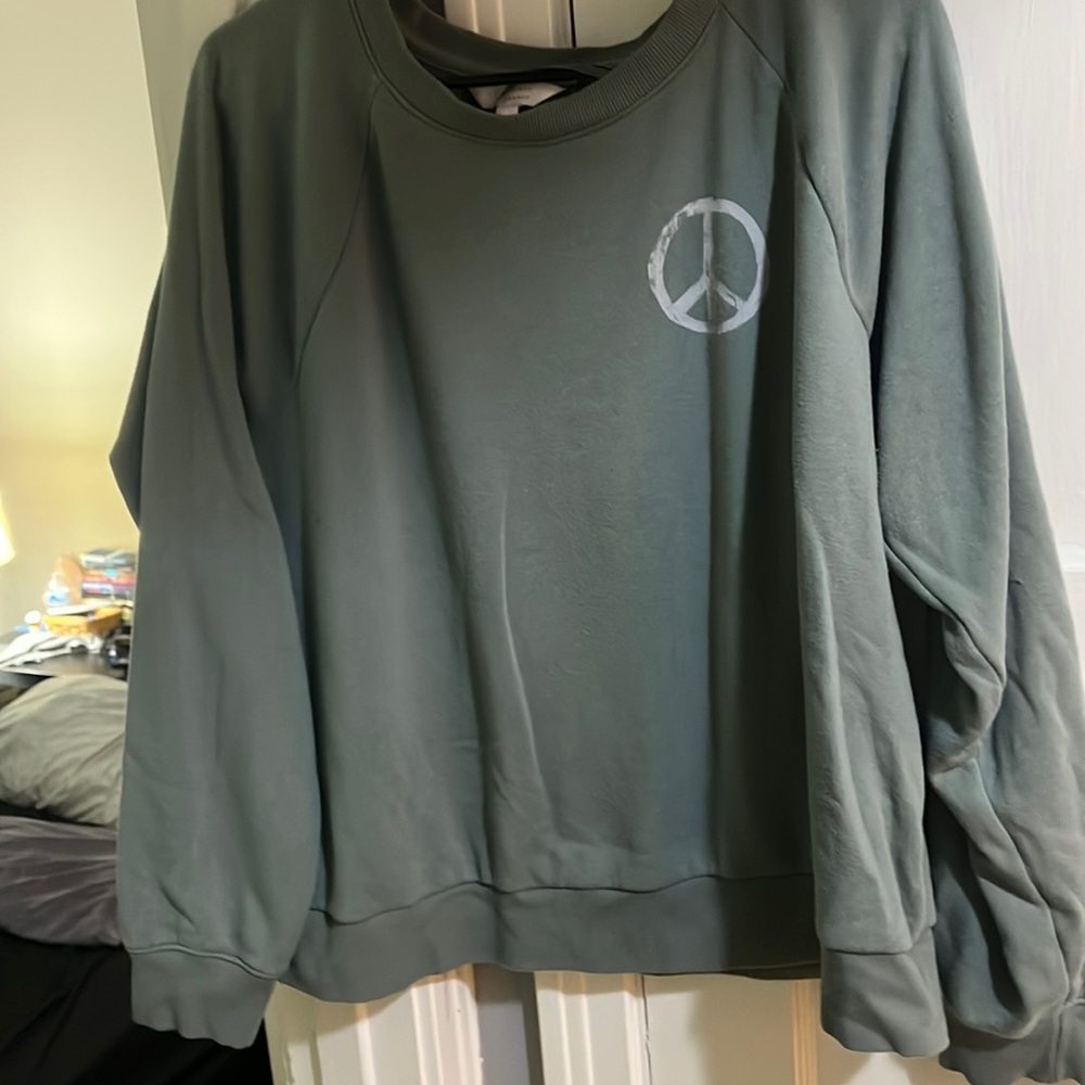 Lauren Conrad sweater XXL